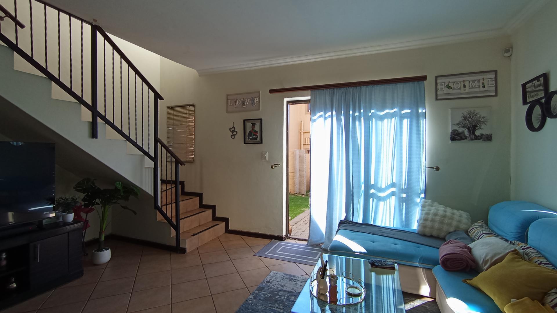 Townhouse for sale Midrand (MR709866)