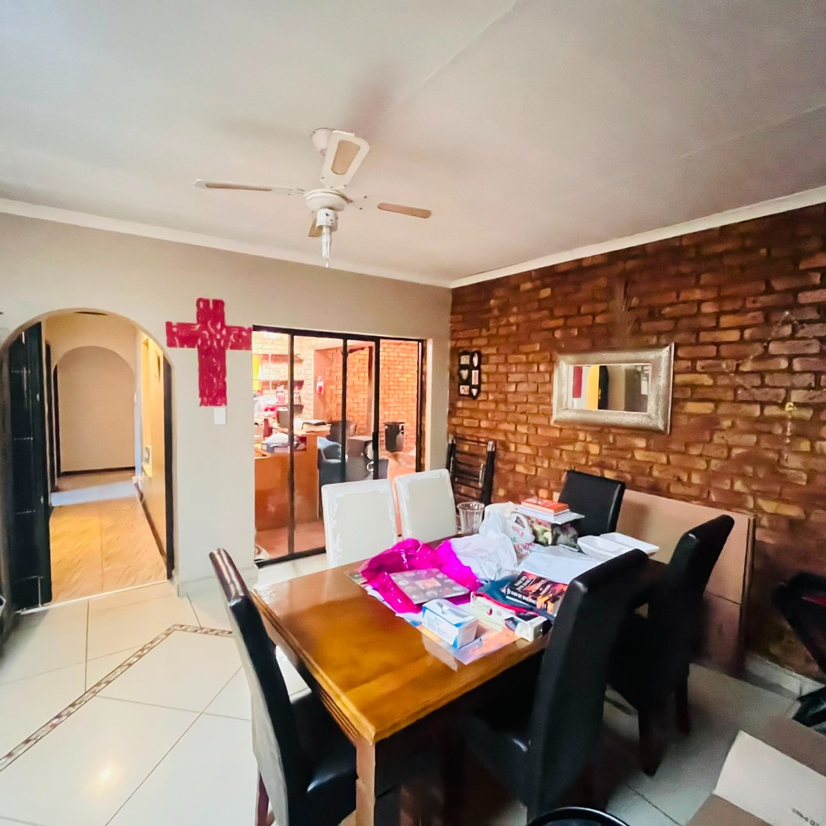 House For Sale in Rooihuiskraal North, Centurion (MR647786)