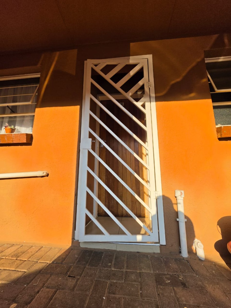 Modern 2 Bedroom To Let In Florida