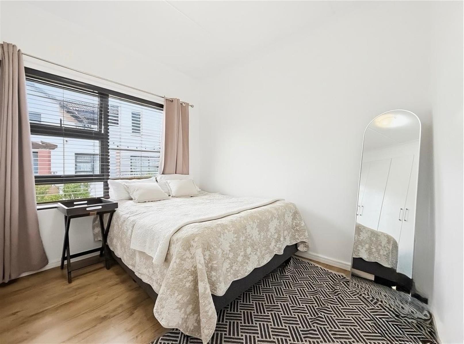 Stylish Loft Apartment Offering Modern Estate Living in the Heart of Dainfern