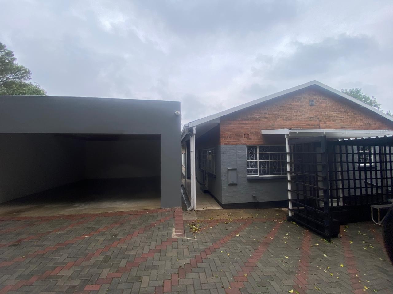 4-Bedroom House / Office Space To Rent - Available Immediately