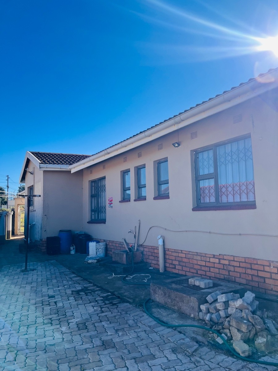 House For Sale in Butterworth