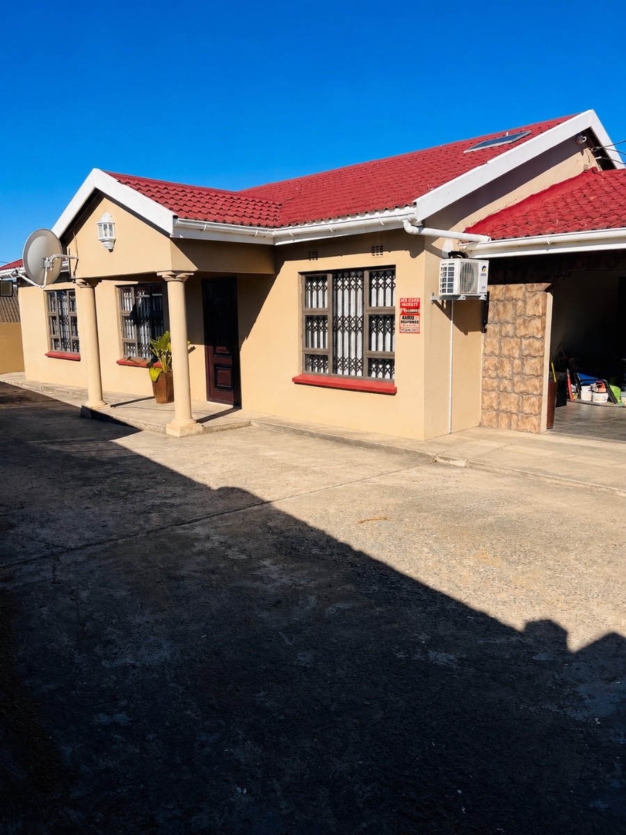 House For Sale in Butterworth