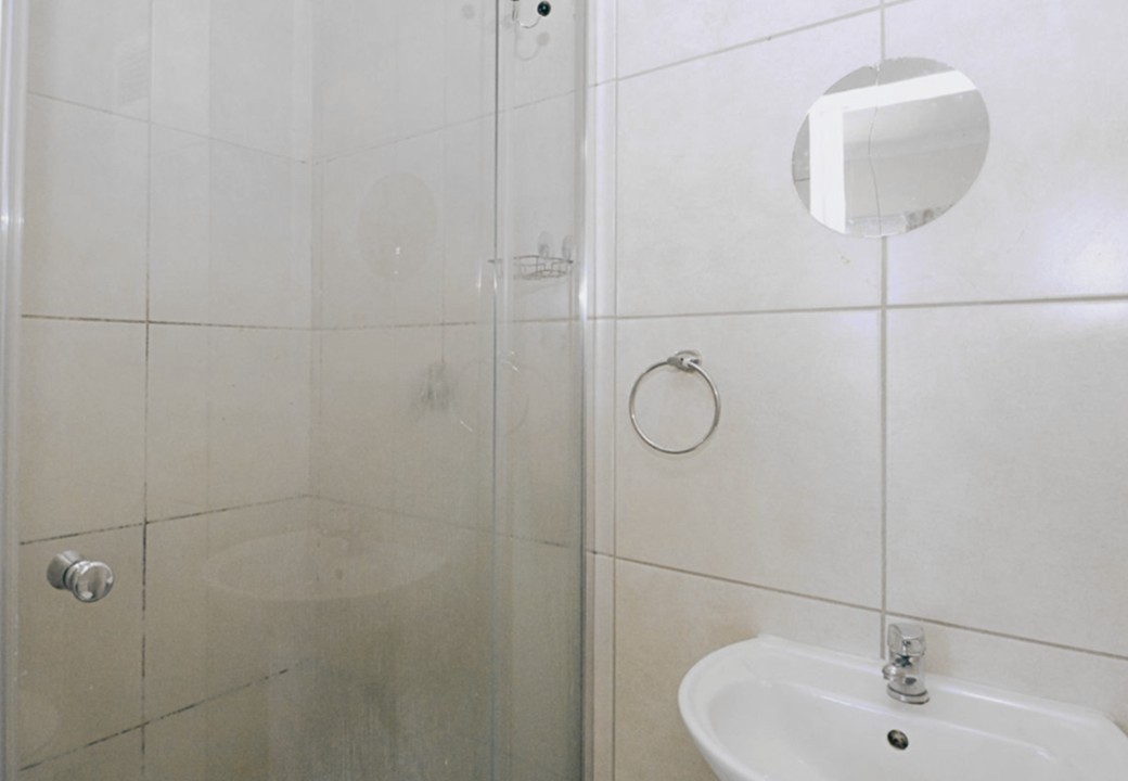 Apartment To Rent in Parklands, Milnerton