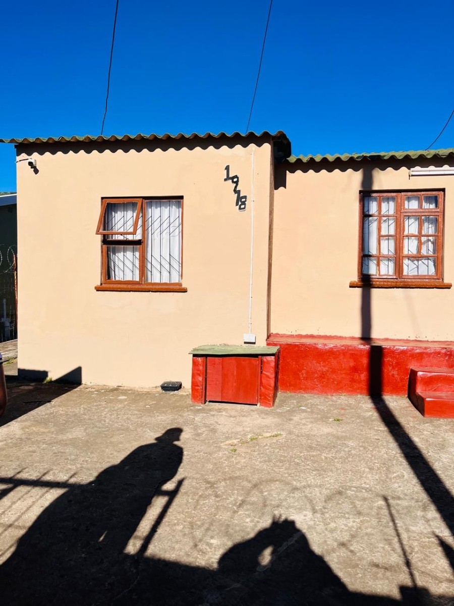 House For Sale in Butterworth