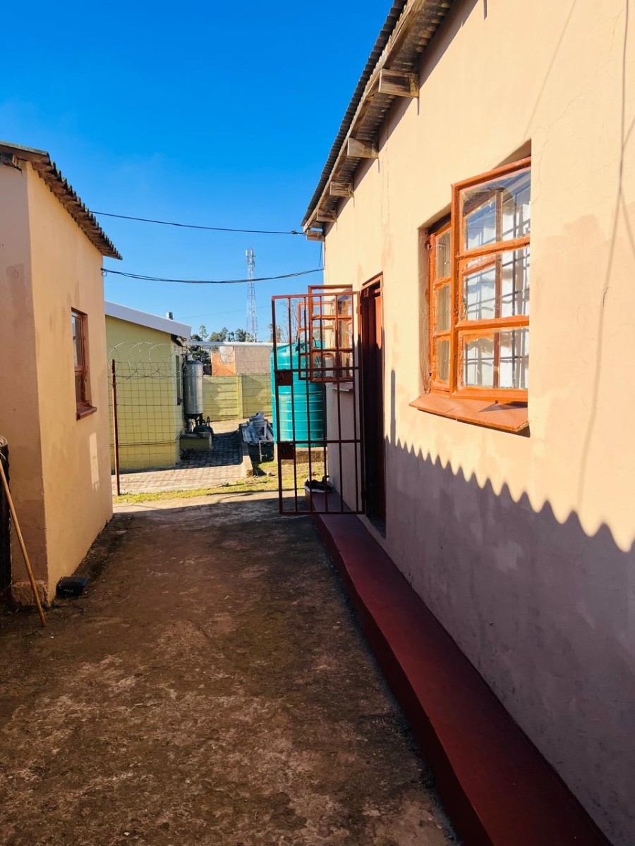 House For Sale in Butterworth
