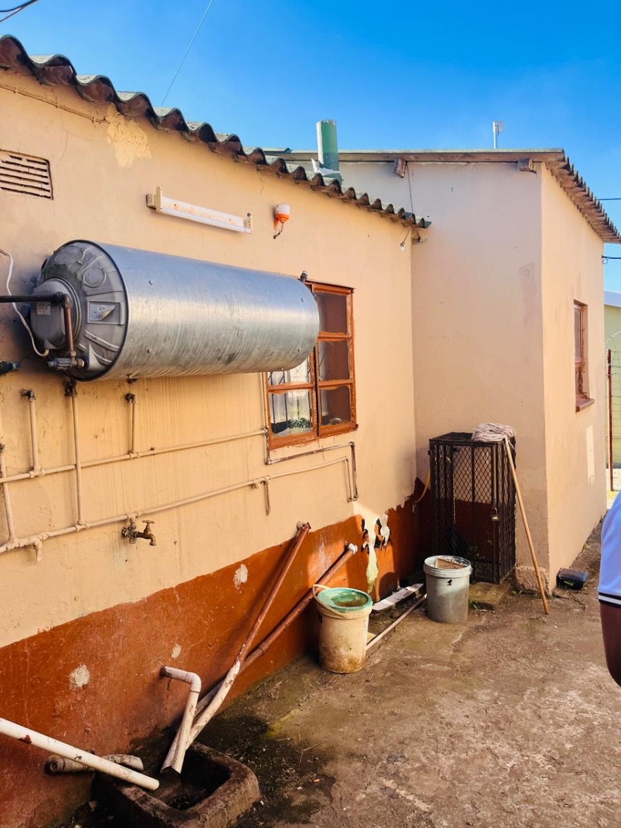 House For Sale in Butterworth
