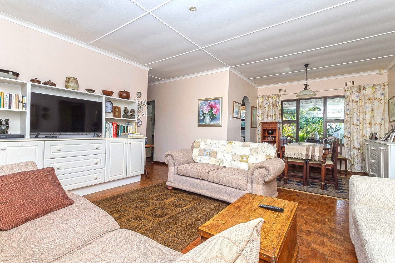 House for Sale in Waterfall, Hillcrest, KwaZulu Natal