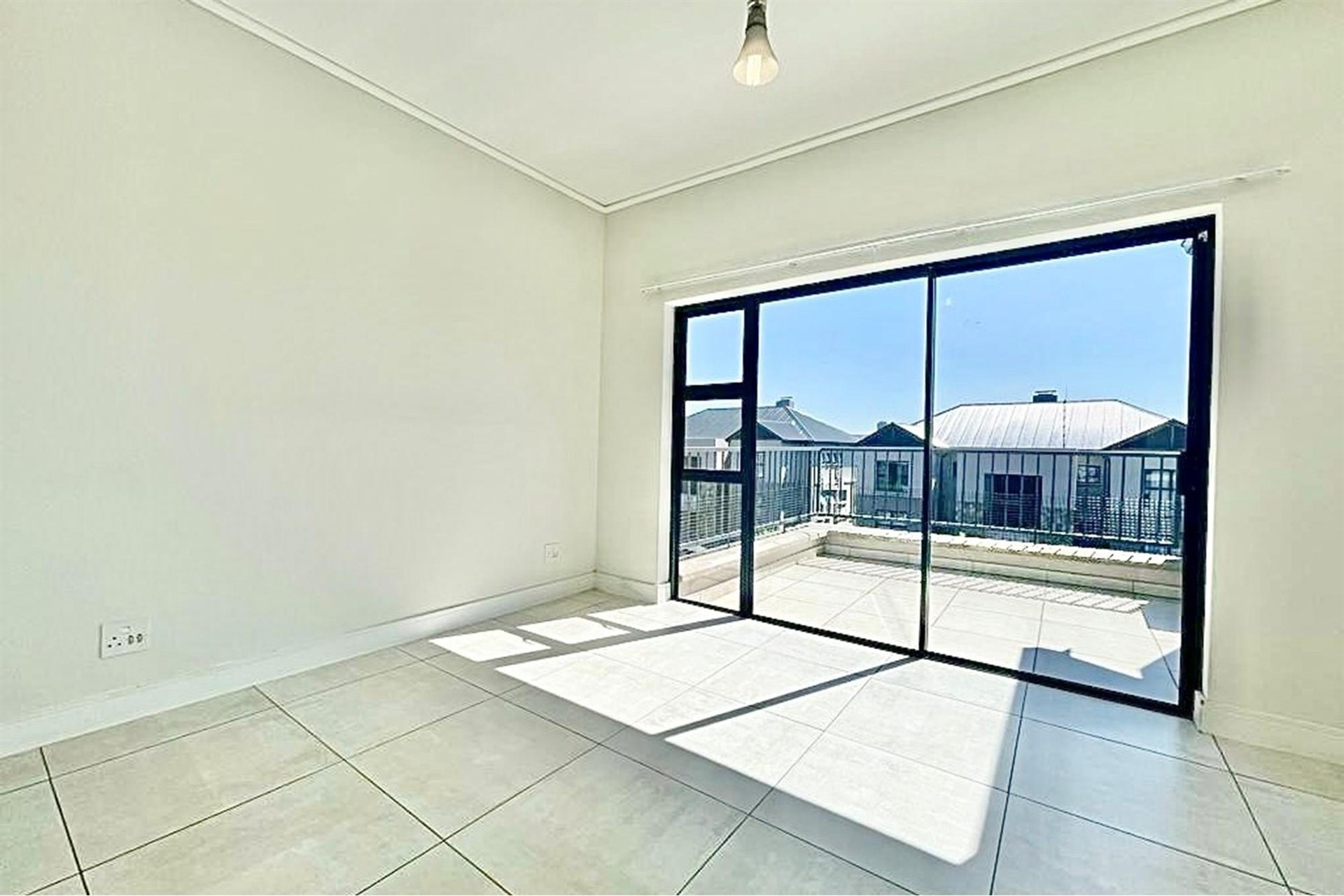 Modern 2 Bed, 2 Bath Penthouse in the Polofields Lifestyle Estate