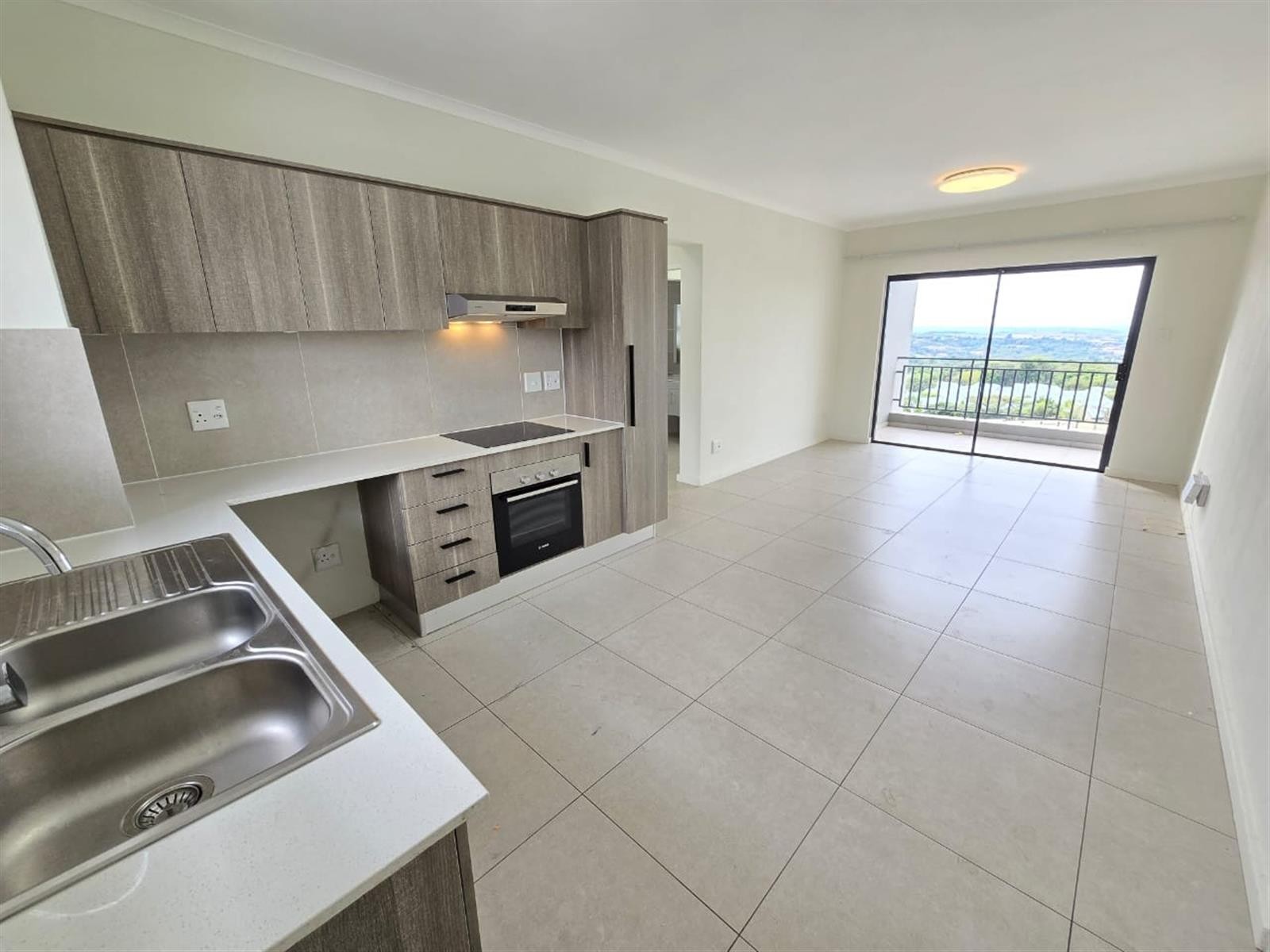 Modern Top Floor 2 Bedroom 2 Bathroom Apartment To Rent in The Aura, Northriding