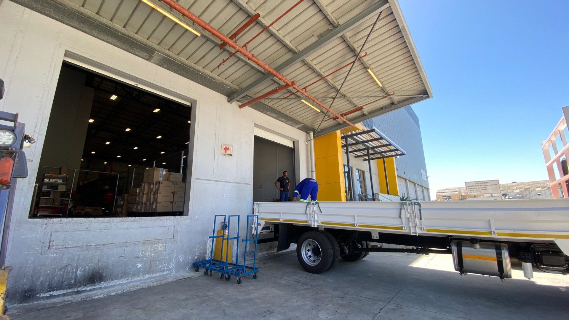 3,213m² Industrial Warehouse To Let in Golf Air Park 2 | Airport Industrial