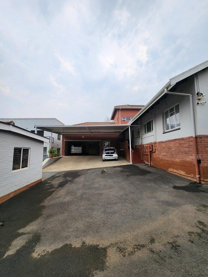 House For Sale in Scottsville, KwaZulu Natal