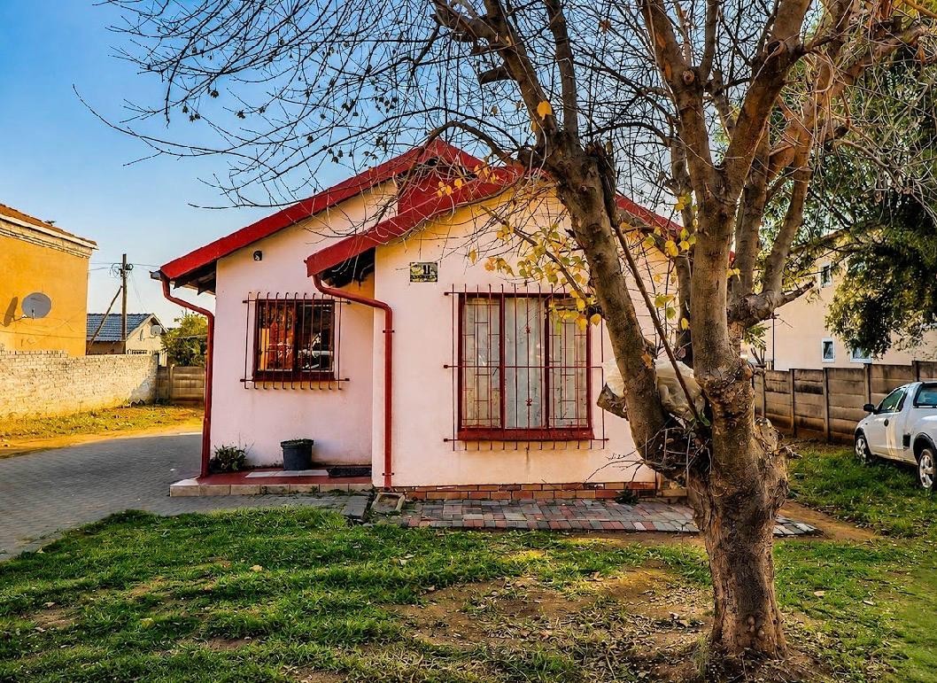 House For Sale in Noordwyk, Midrand