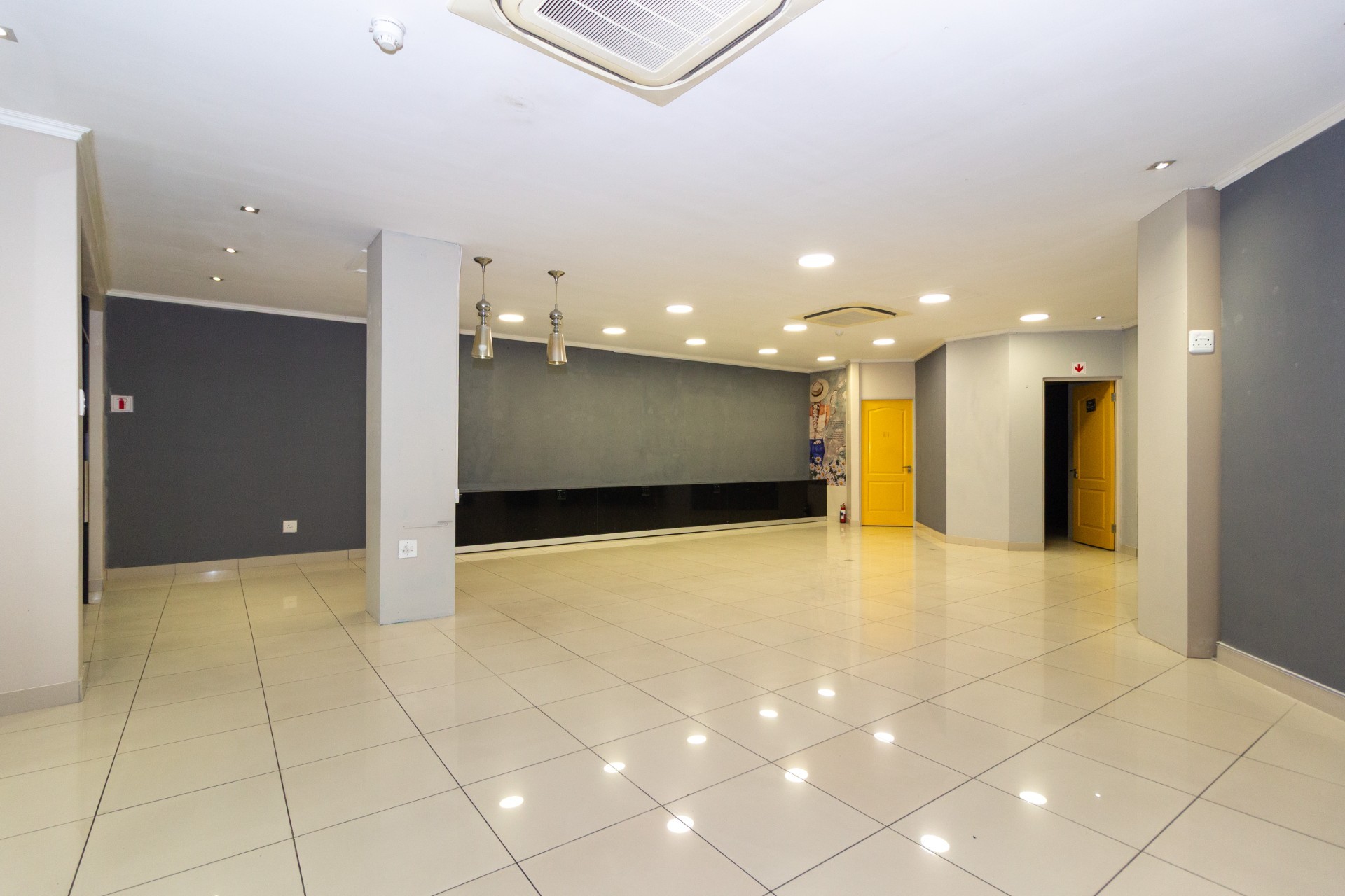 Beachfront Retail Space to Let at Brookes on the Bay, Summerstrand | 103 sqm