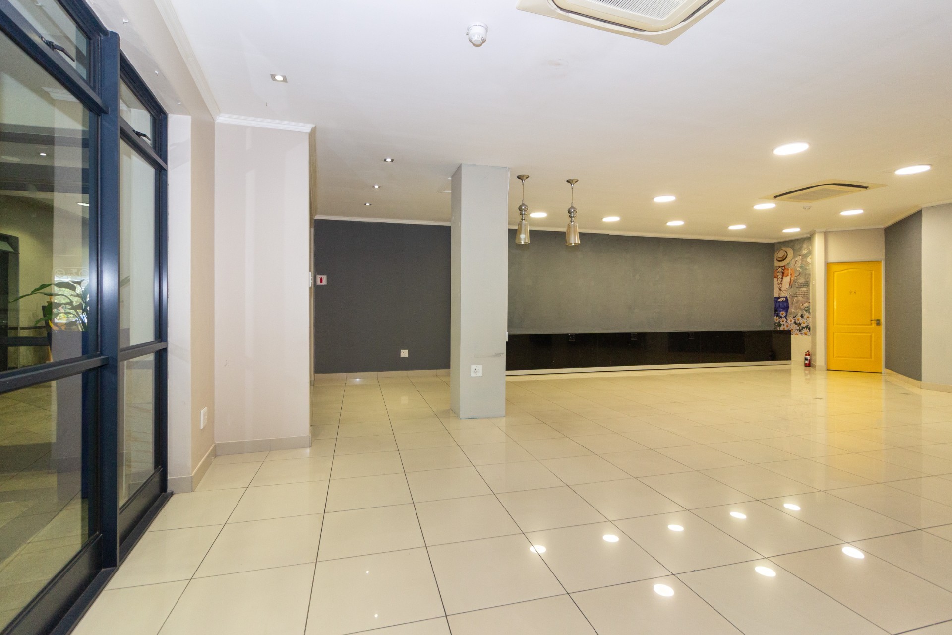 Beachfront Retail Space to Let at Brookes on the Bay, Summerstrand | 103 sqm