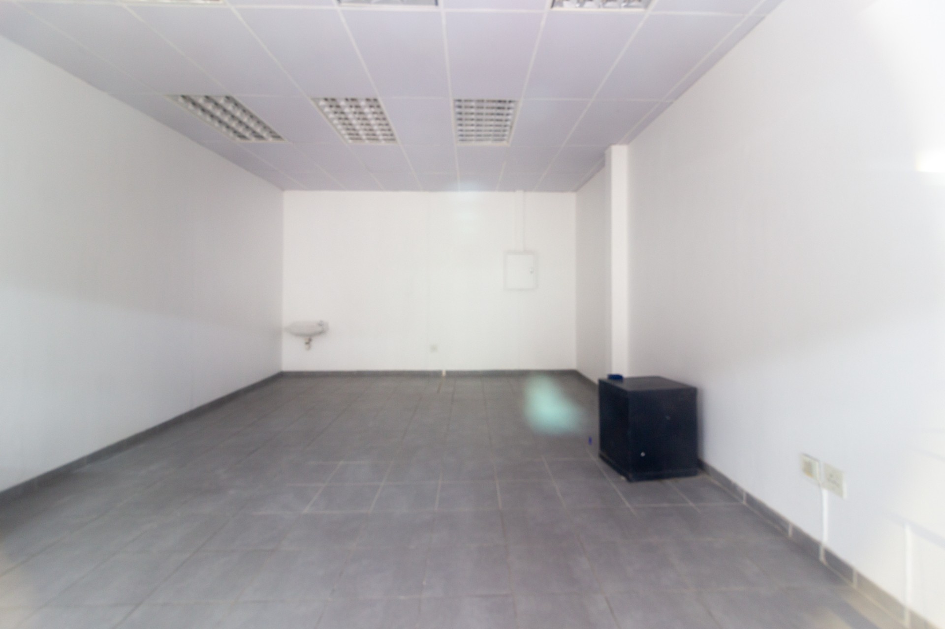 Ground Floor Retail Shop to Let in Summerstrand | 37 sqm