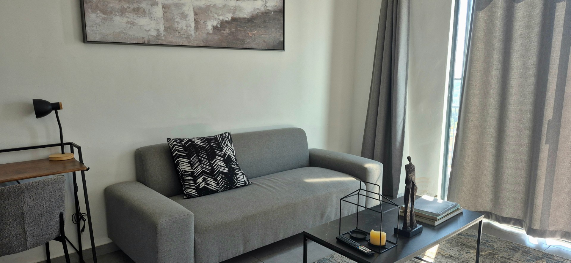 Immaculate Fully Furnished Bachelor's 7th Floor Apartment to Rent at The Base, Ferndale