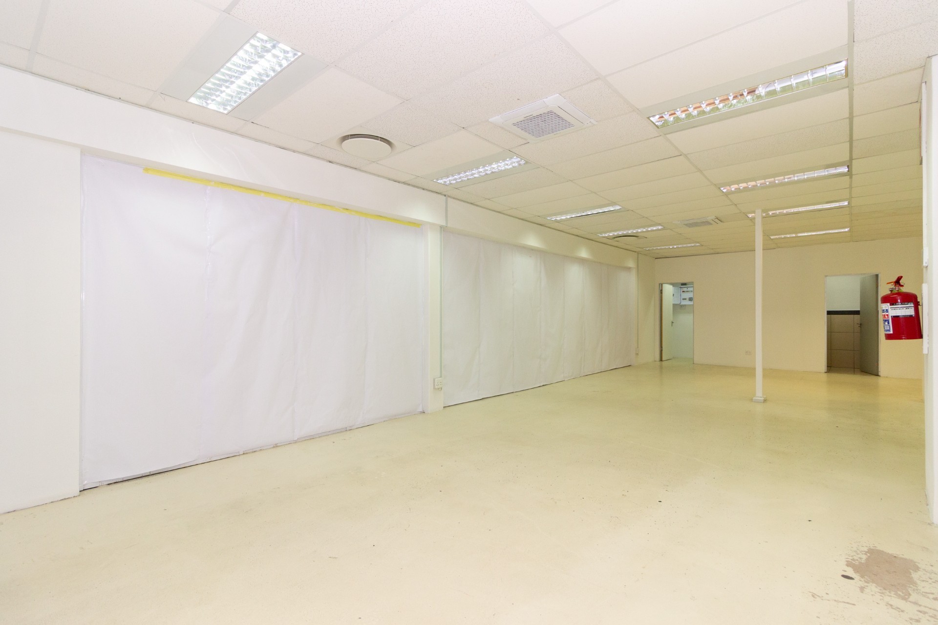 Retail Shop to Let in Summerstrand | 90 sqm