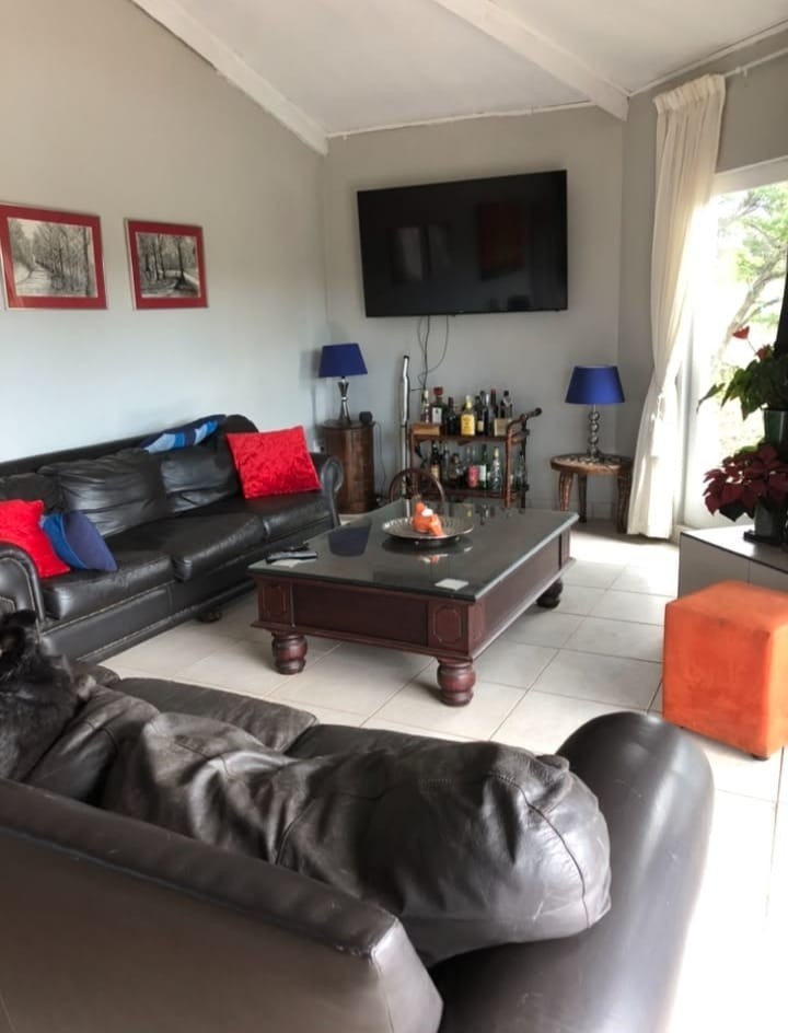Farm cottage to rent near Cintsa East - Available 1 September 2026