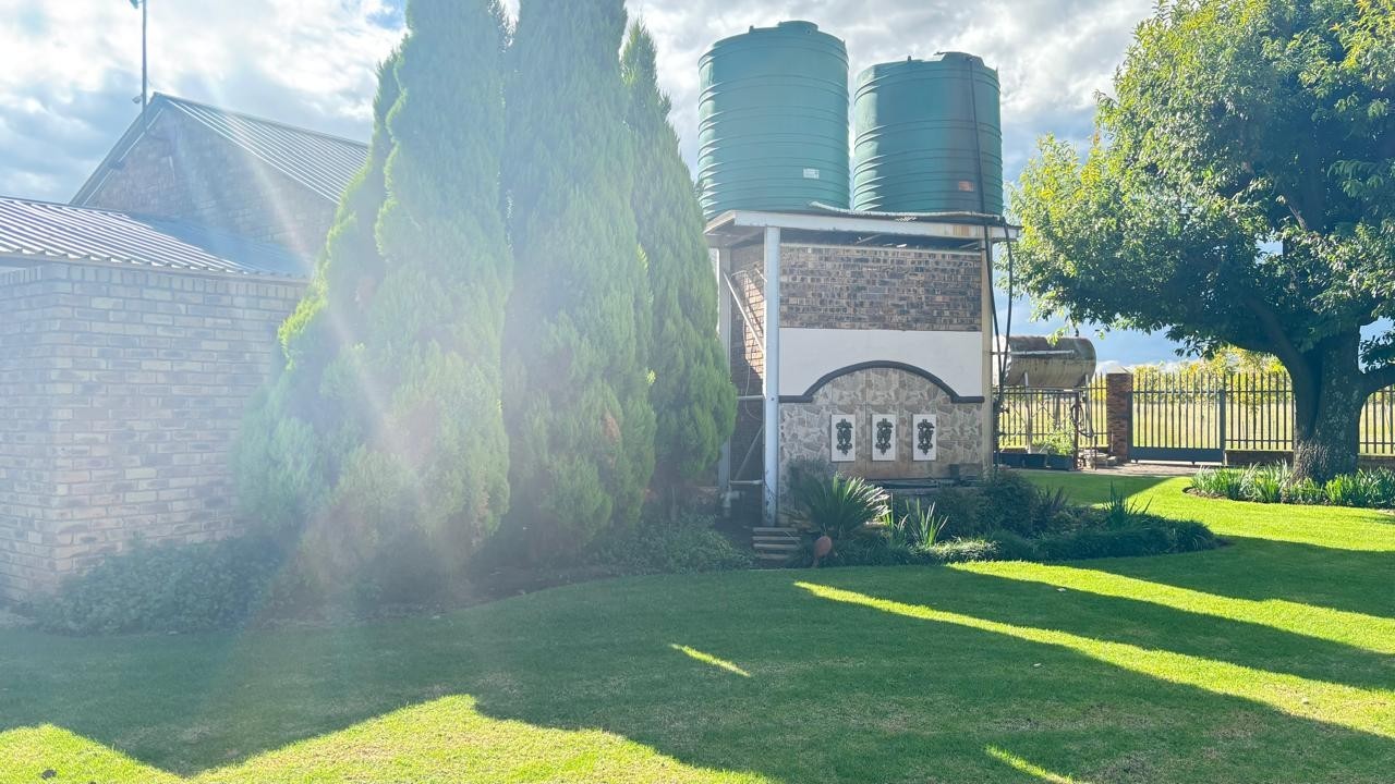 Small Holding For Sale in Ebner On Vaal, Vanderbijlpark