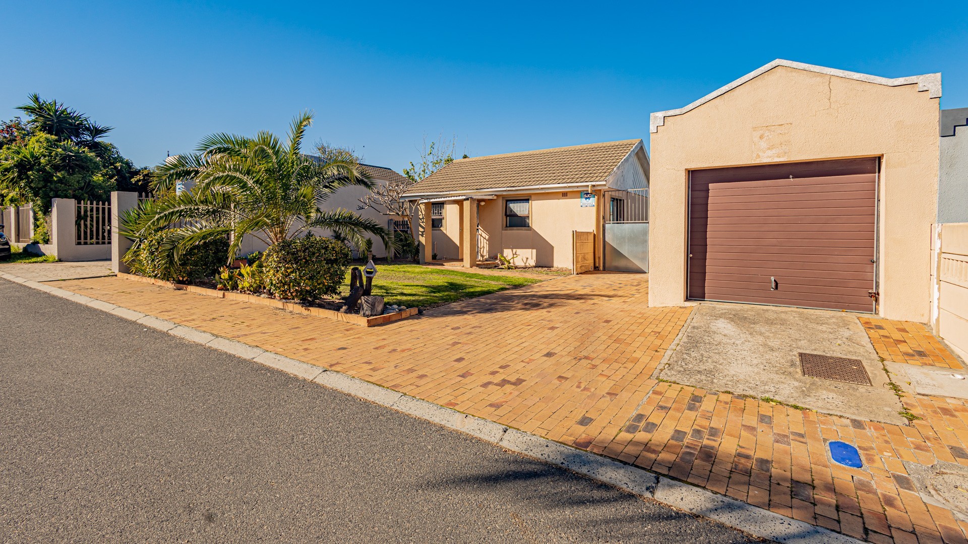Secure Living in De Tuin - The Perfect Starter or Downsizer!