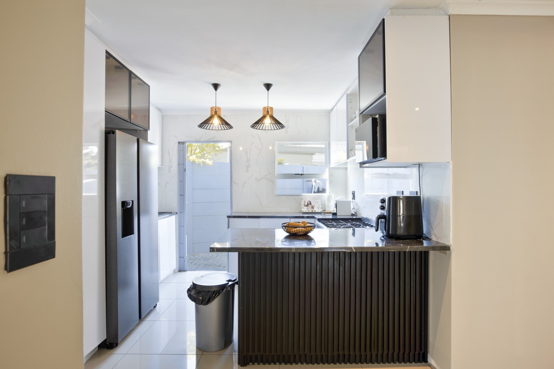 3 Bedroom Entertainer’s Home with Study + Pool