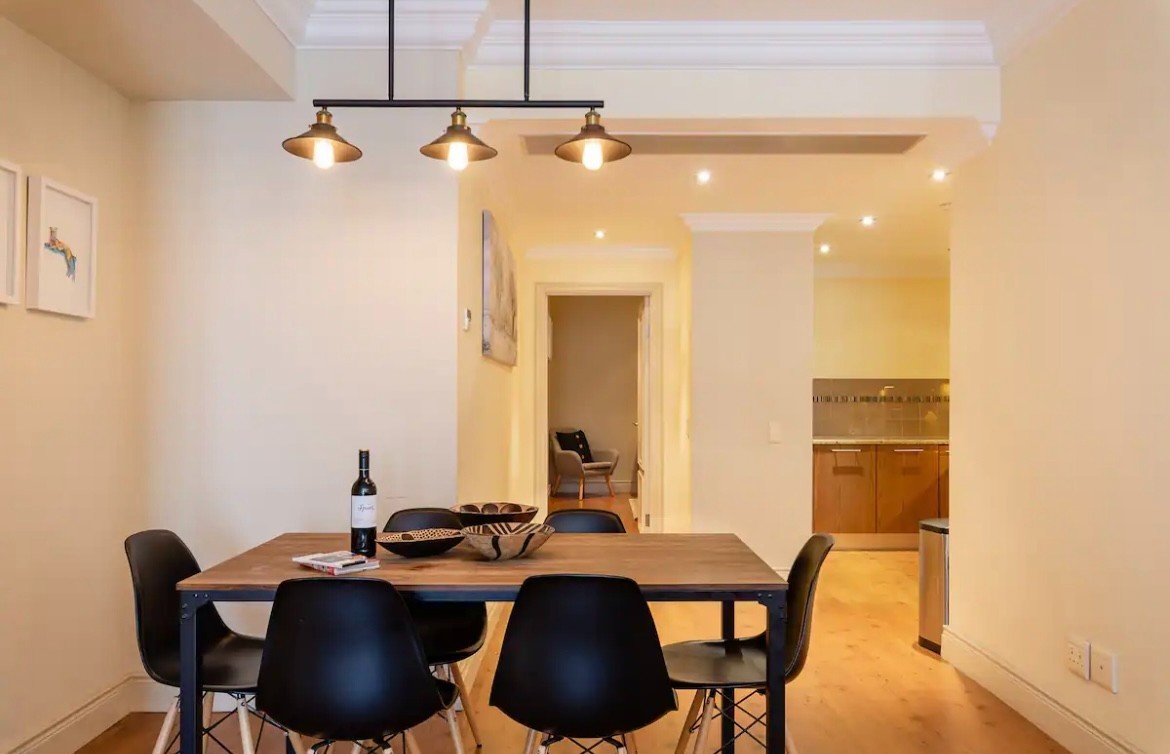 Live Like Royalty at Cape Royale in Green Point
