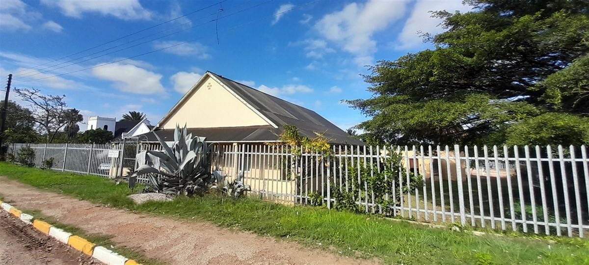 Commercial Property For Sale in Humansdorp