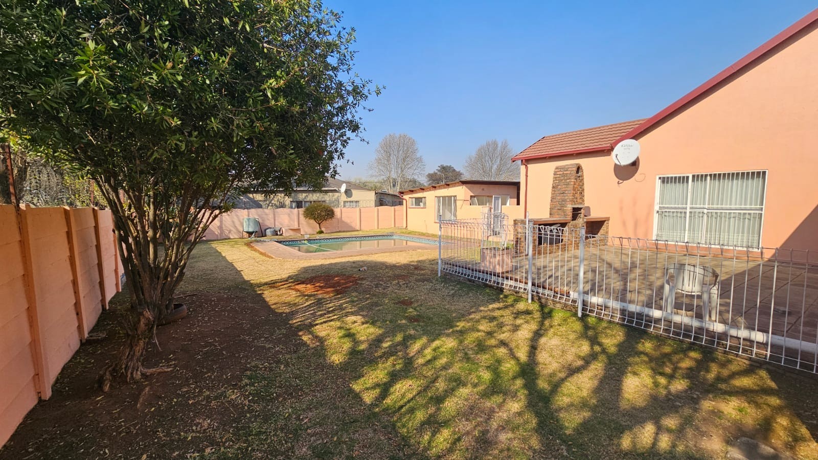 Spacious 4 Bedroom Family Home To Let