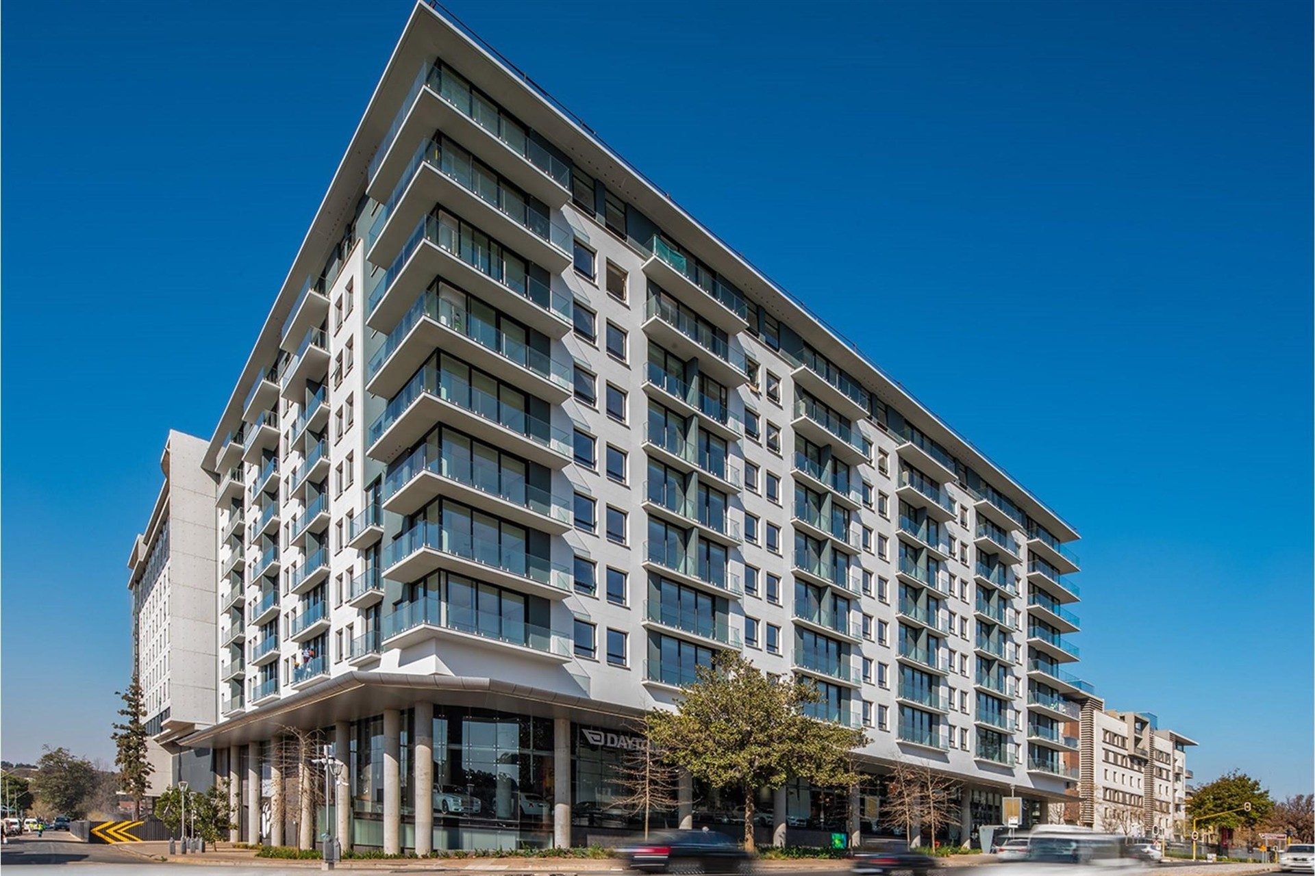Luxury Studio Apartment in One on Whiteley in Melrose Arch