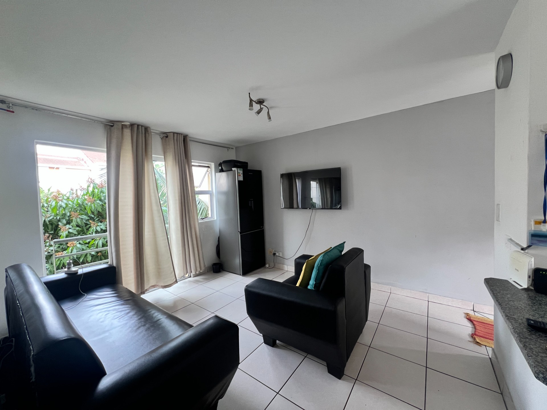 2 Bedroom Apartment To Rent in Morningside, Durban, KwaZulu-Natal