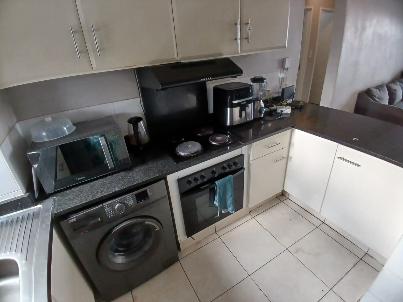 Apartment To Rent in Greyville, Durban, KwaZulu Natal