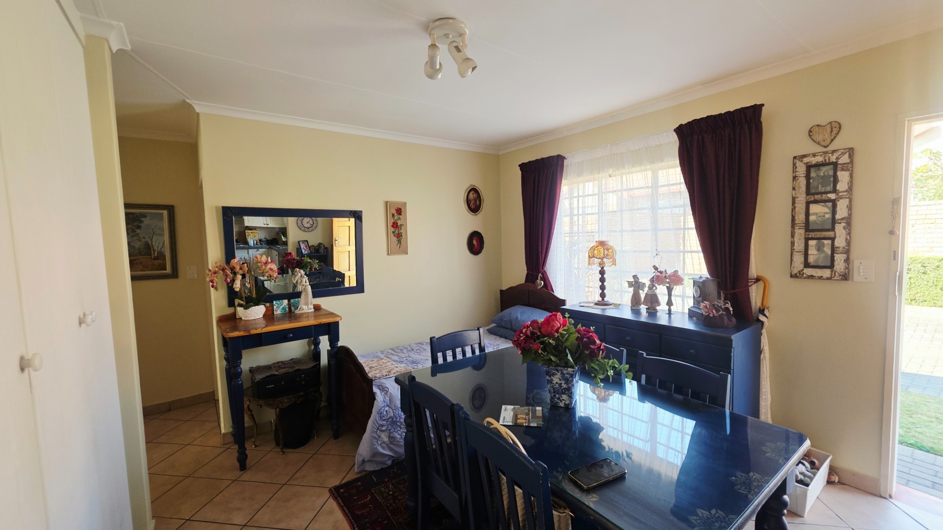 Townhouse To Rent in Magalieskruin, Pretoria