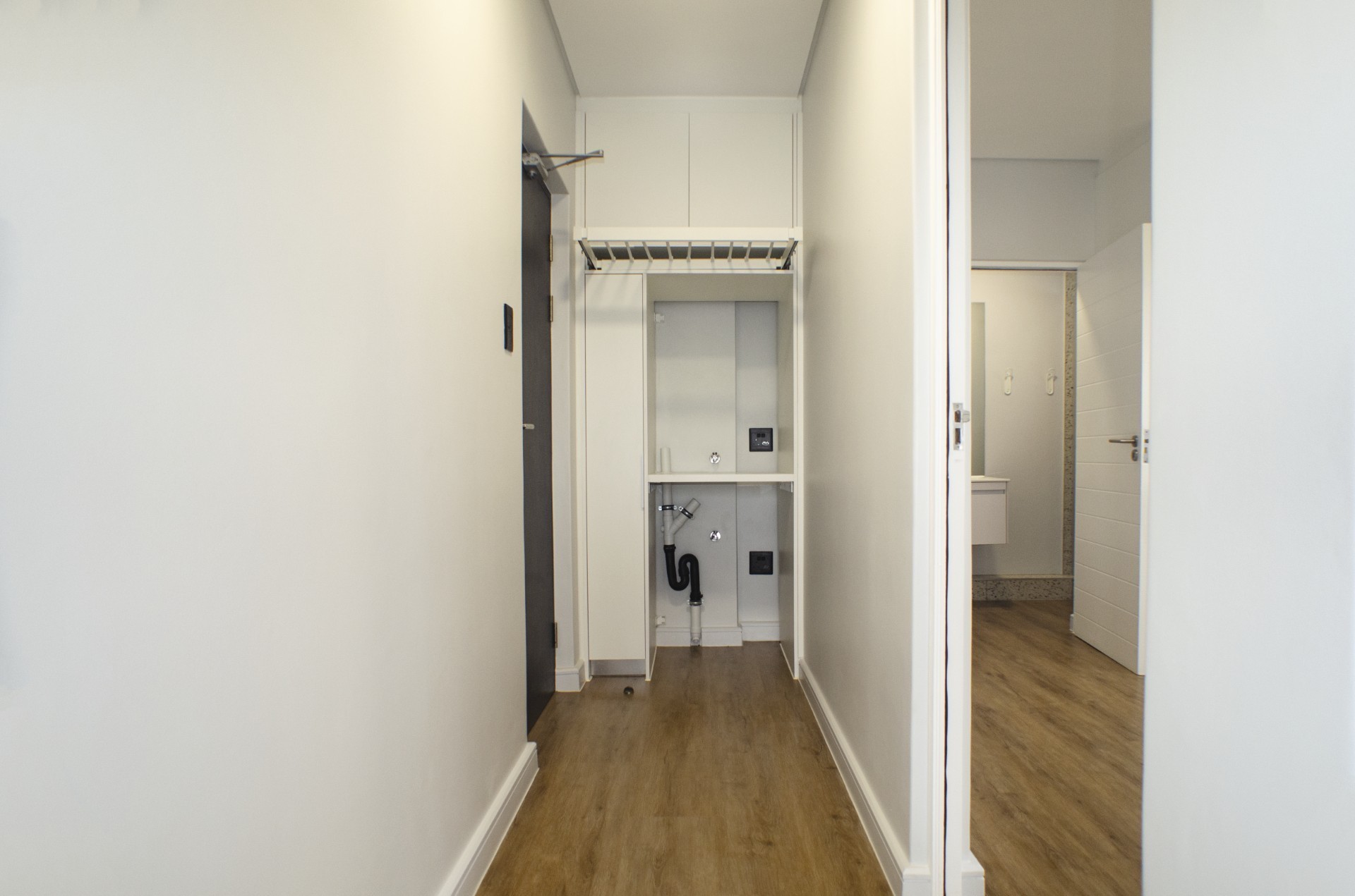 Stunning 1 bedroom Apartment in Newinbosch.