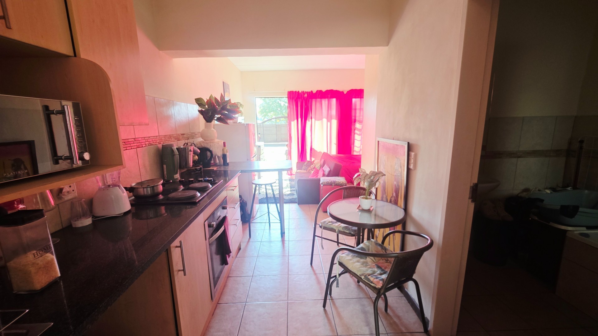 Apartment For Sale in Dorandia, Pretoria