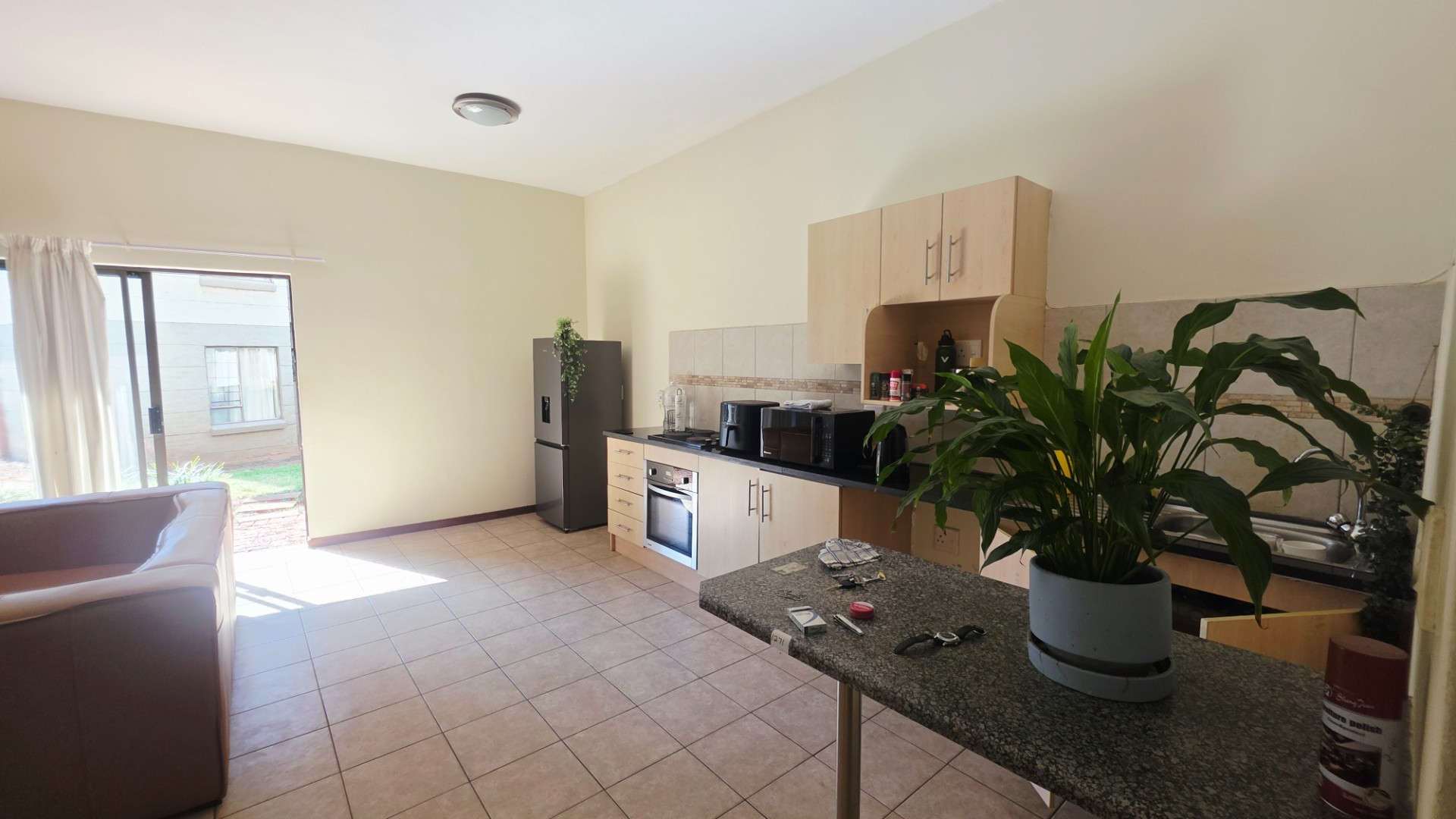 Apartment For Sale in Dorandia, Pretoria