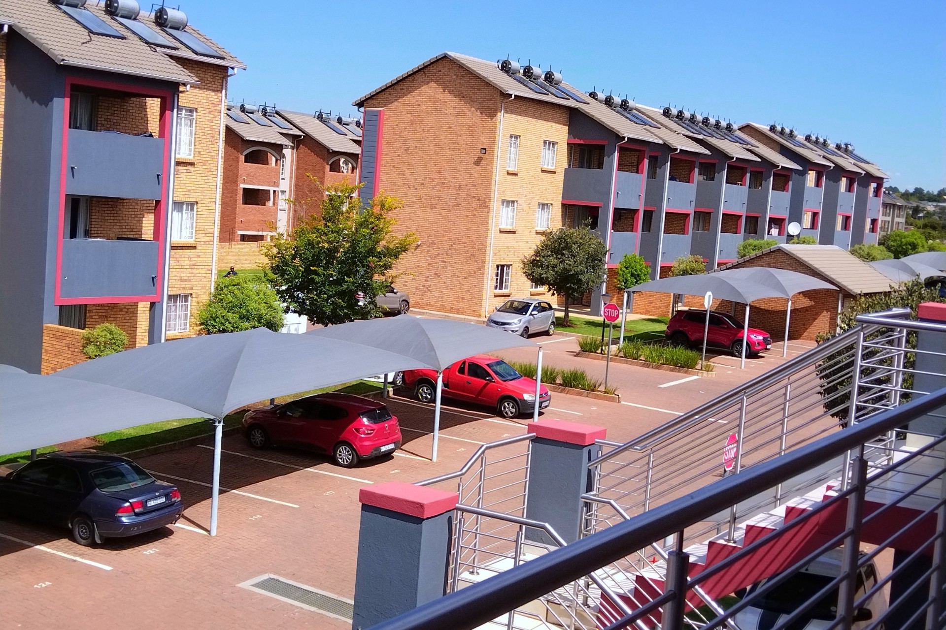 2 Bedroom Apartment To Rent in Monavoni, Centurion