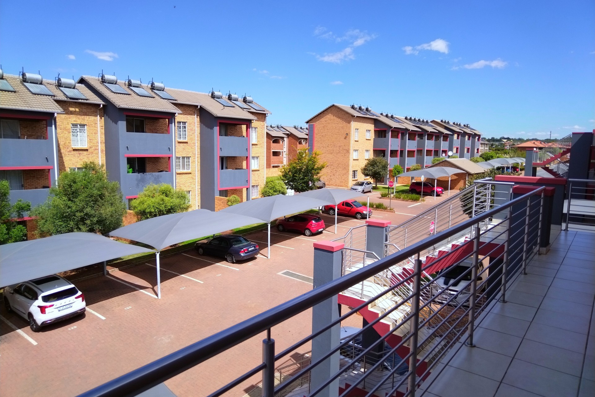 2 Bedroom Apartment To Rent in Monavoni, Centurion