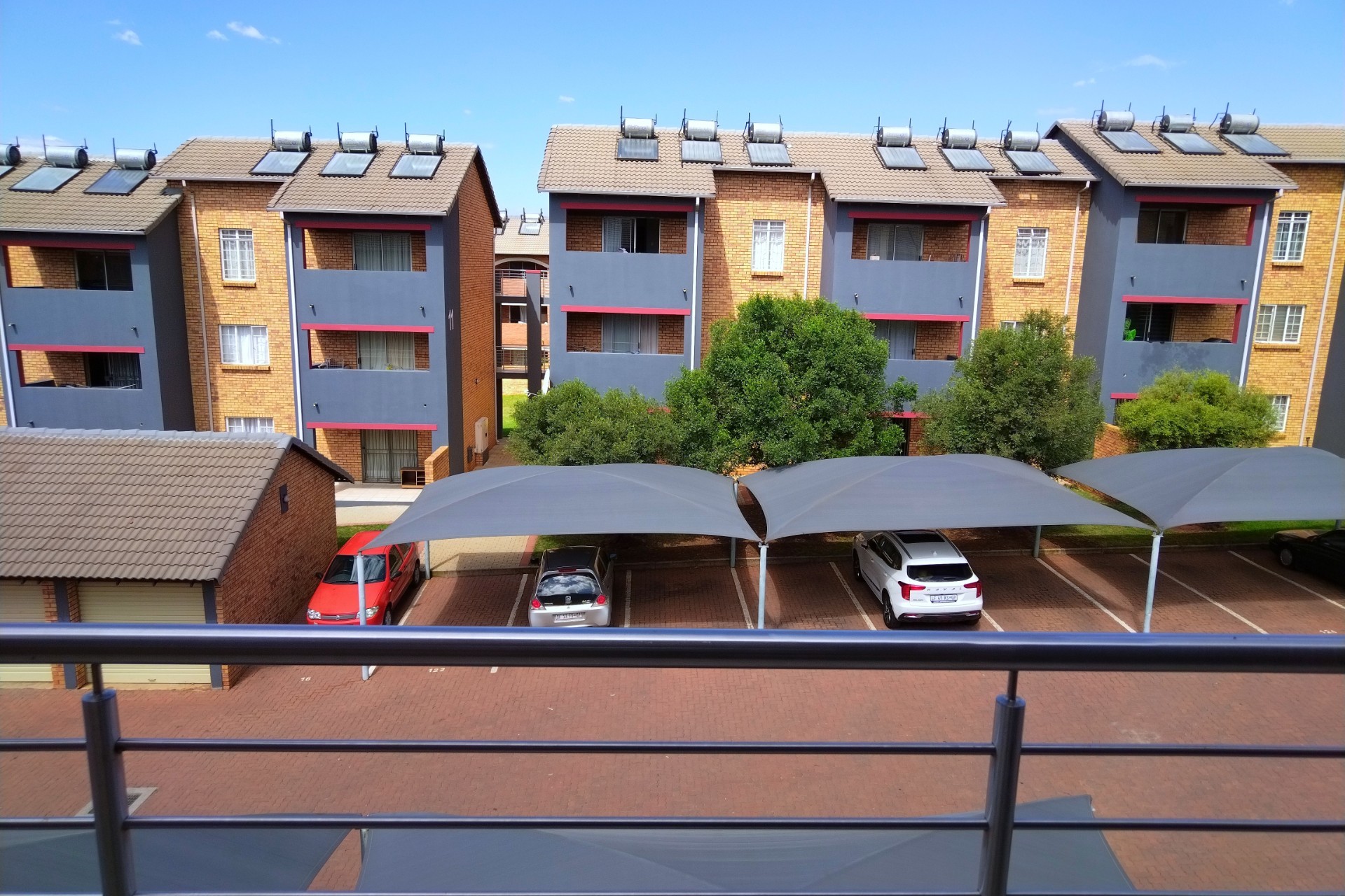 2 Bedroom Apartment To Rent in Monavoni, Centurion