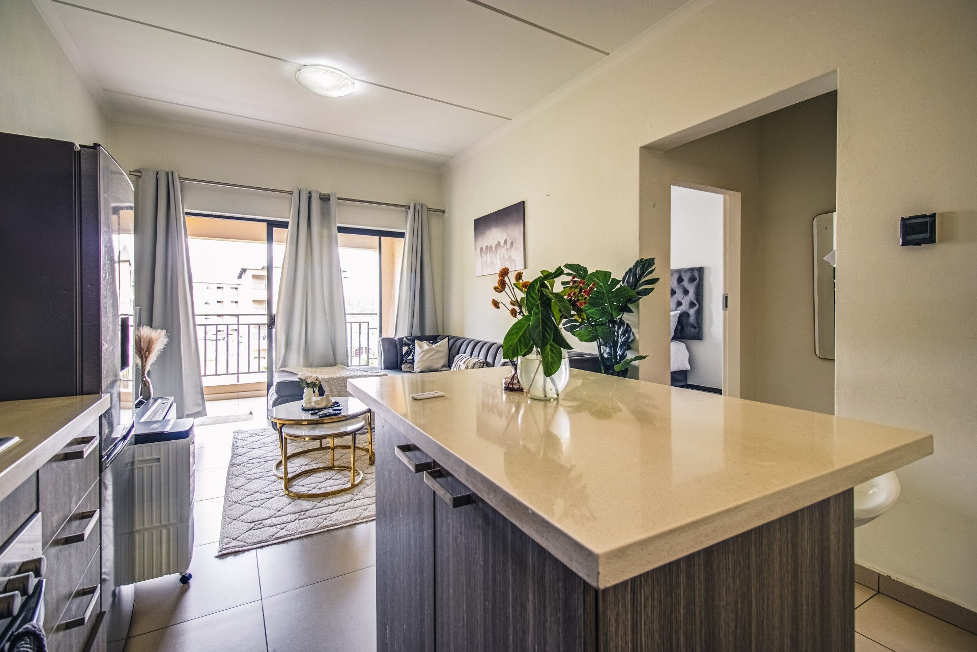 MODERN 1-BEDROOM APARTMENT FOR SALE | ROYAL REEF WEST, BOKSBURG