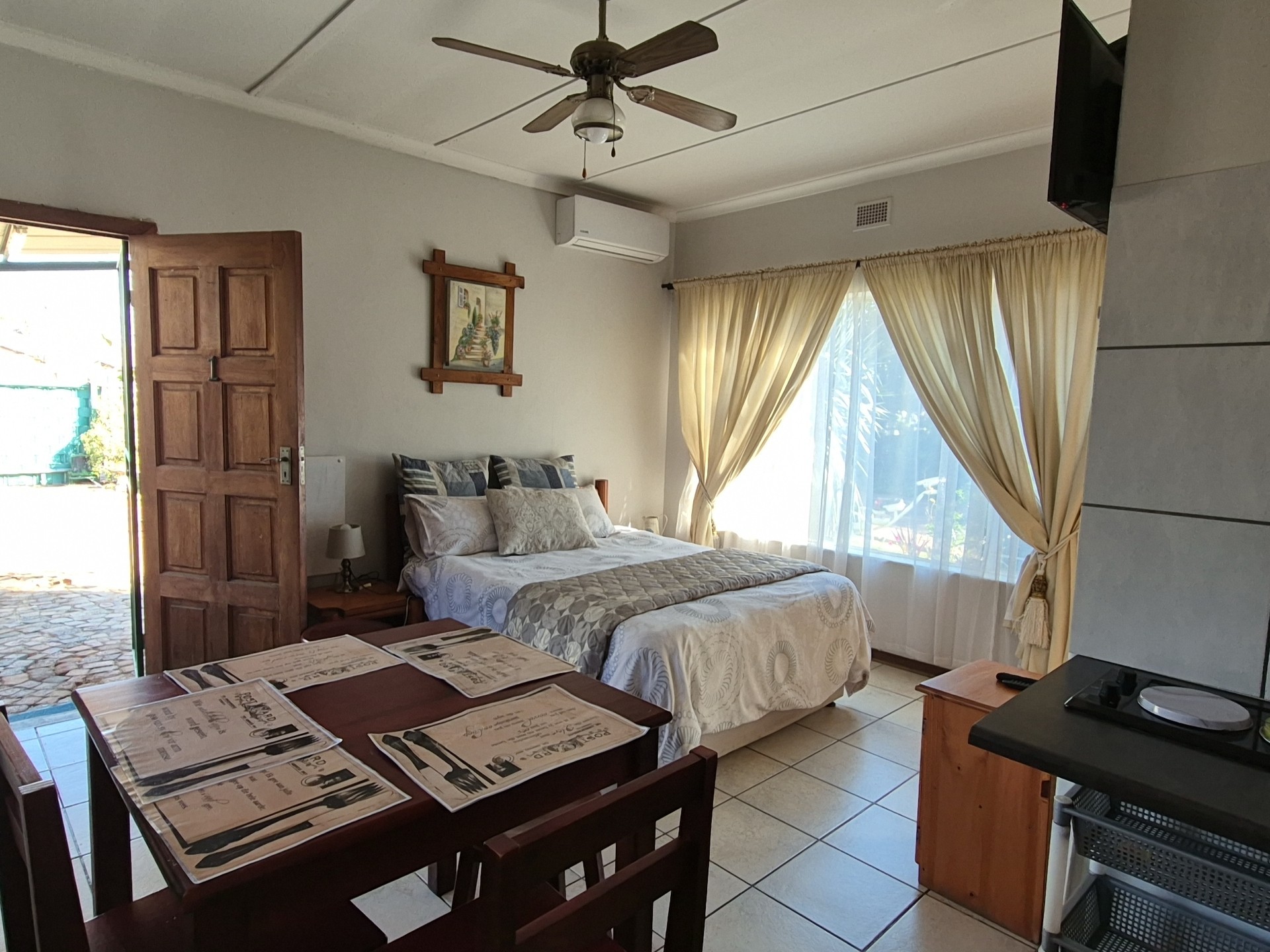 Guest House For Sale in Potchefstroom Central, Potchefstroom, North West