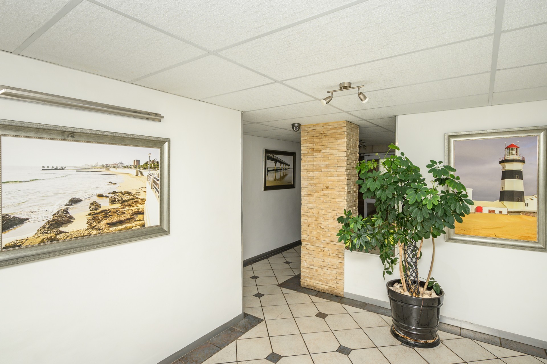 Apartment For Sale in Clarendon Marine, Port Elizabeth