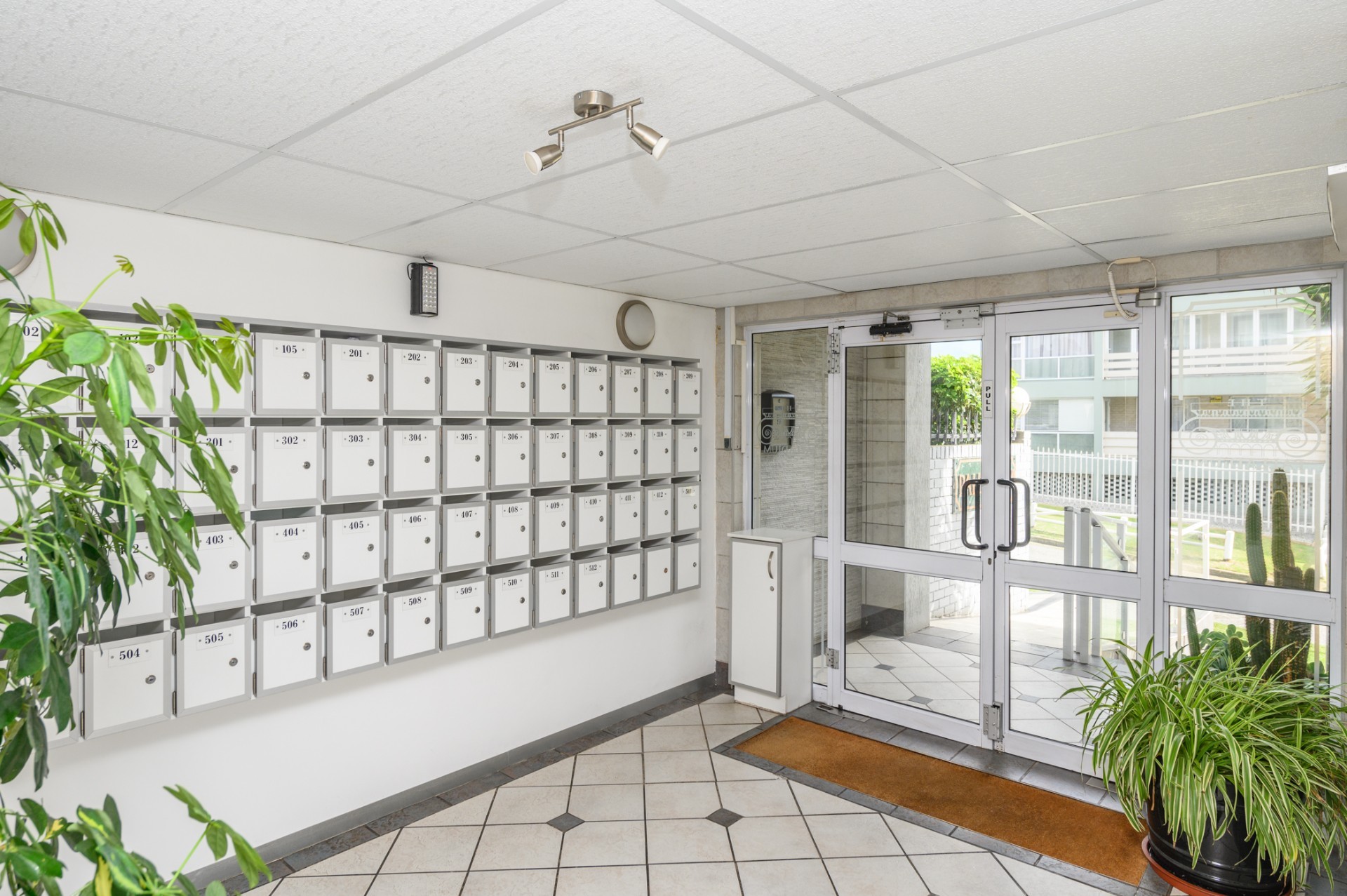 Apartment For Sale in Clarendon Marine, Port Elizabeth