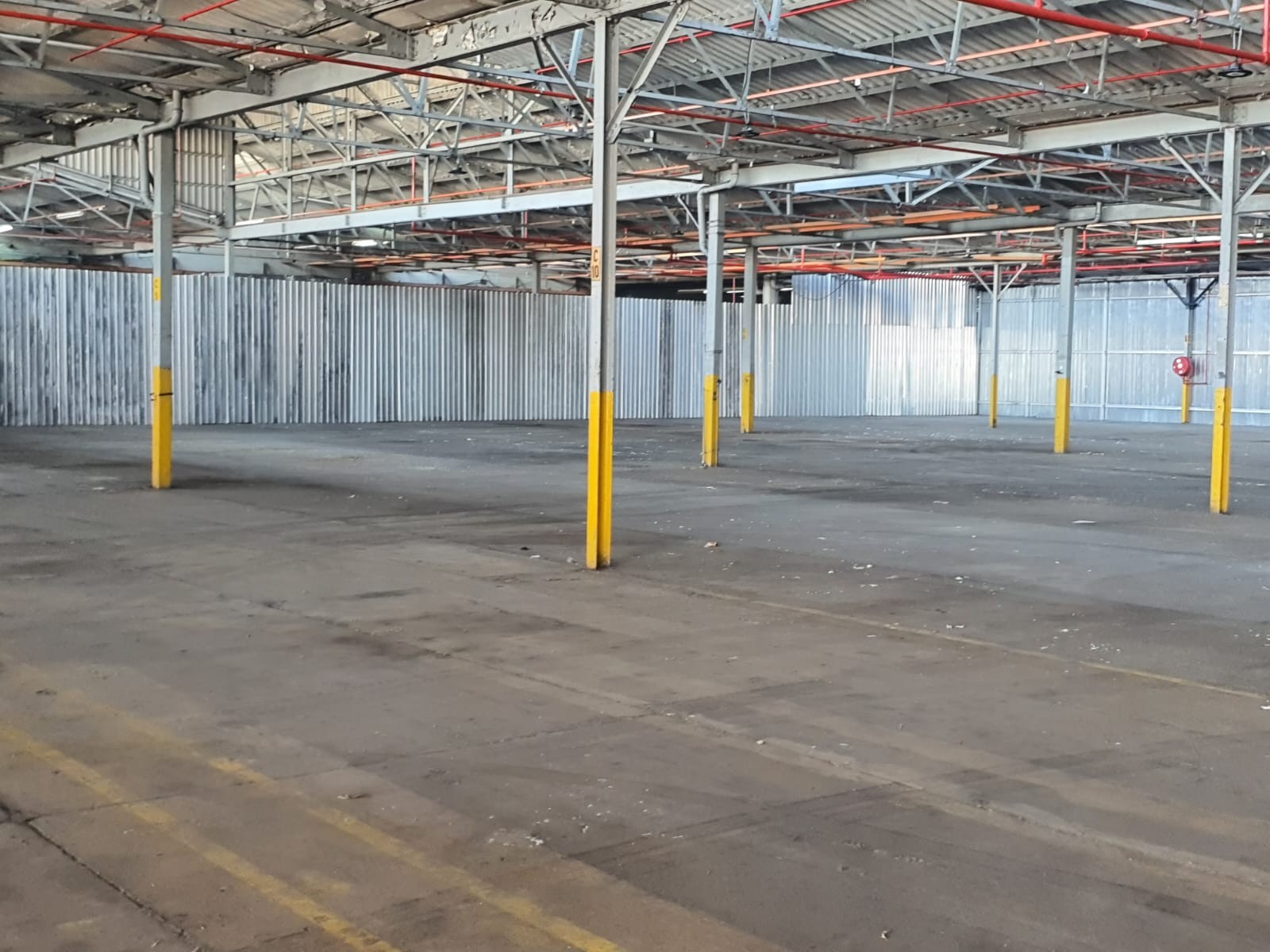 Warehouse To Rent in Sidwell, Port Elizabeth