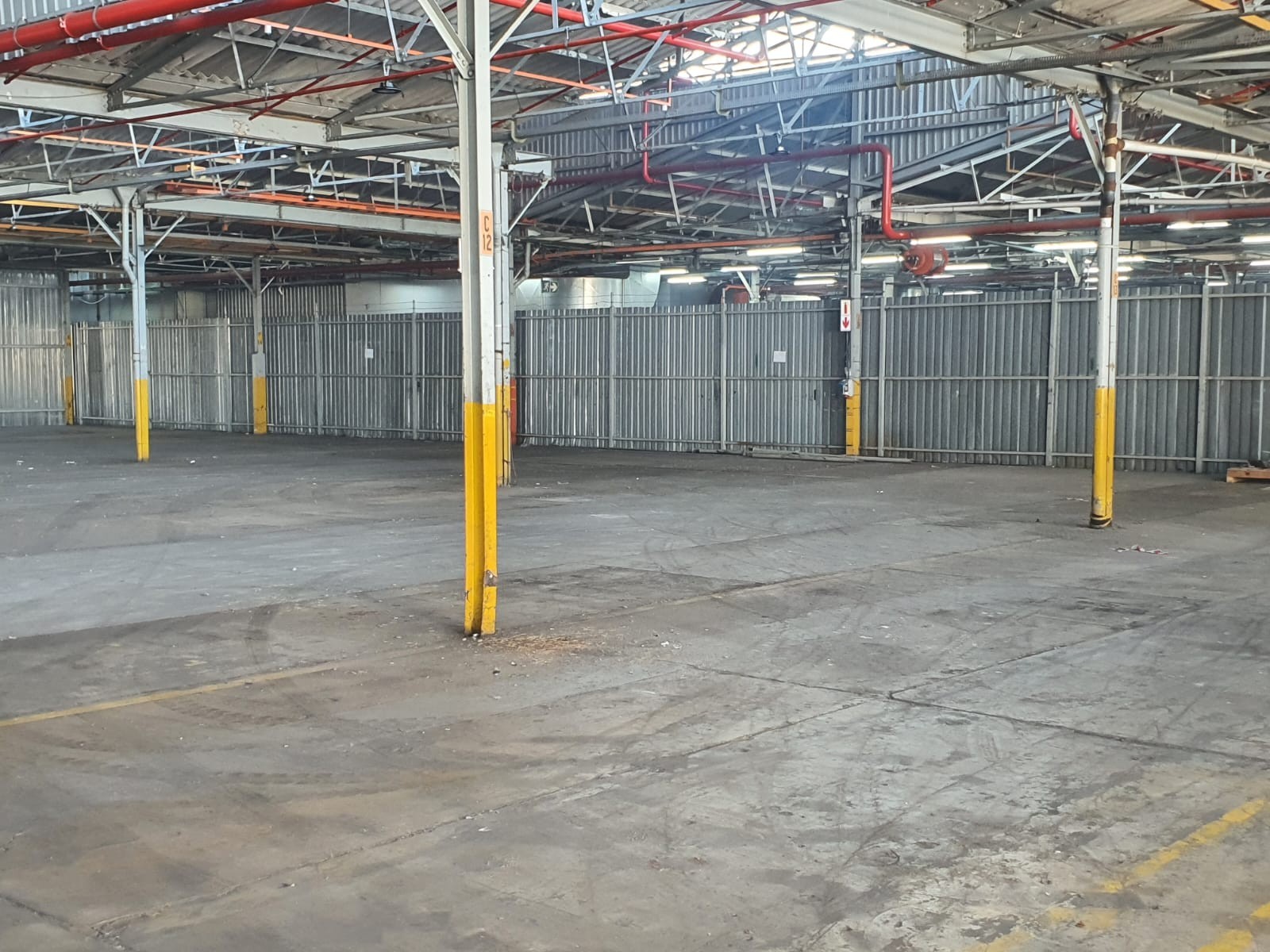 Warehouse To Rent in Sidwell, Port Elizabeth