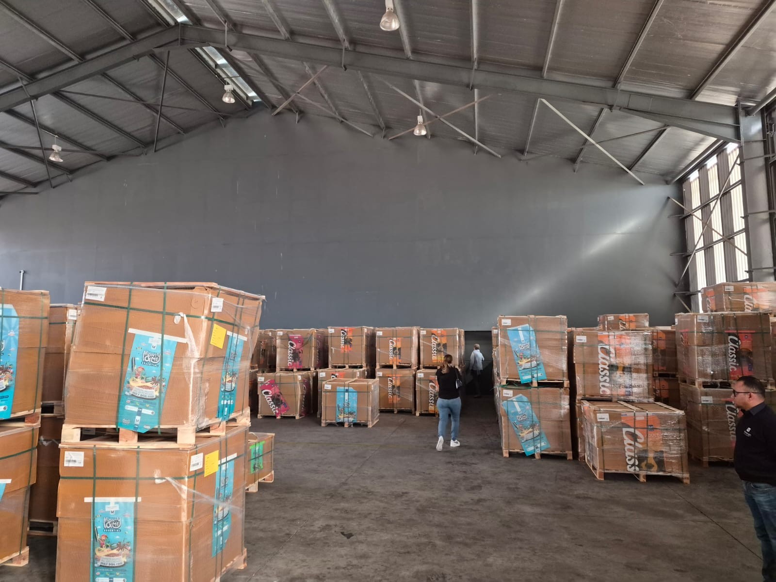 Warehouse To Rent in Greenbushes Industrial Park, Greenbushes, Port Elizabeth