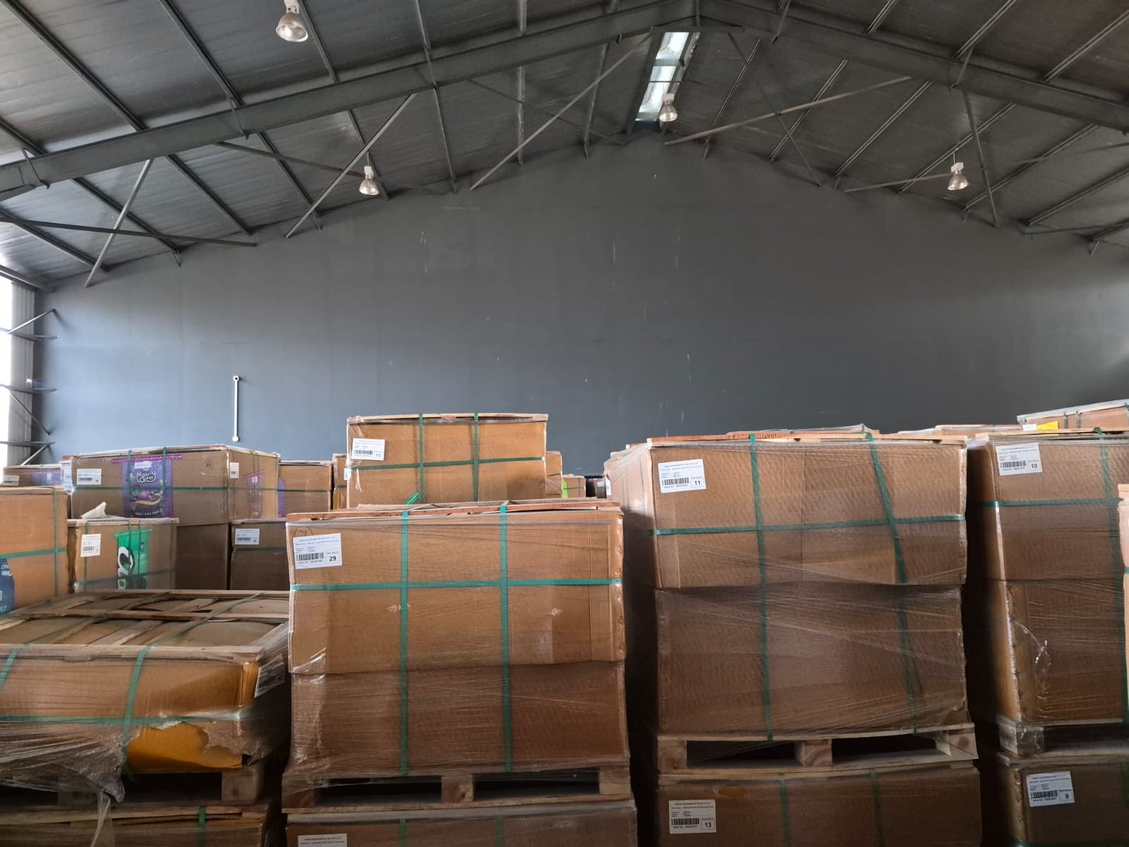 Warehouse To Rent in Greenbushes Industrial Park, Greenbushes, Port Elizabeth