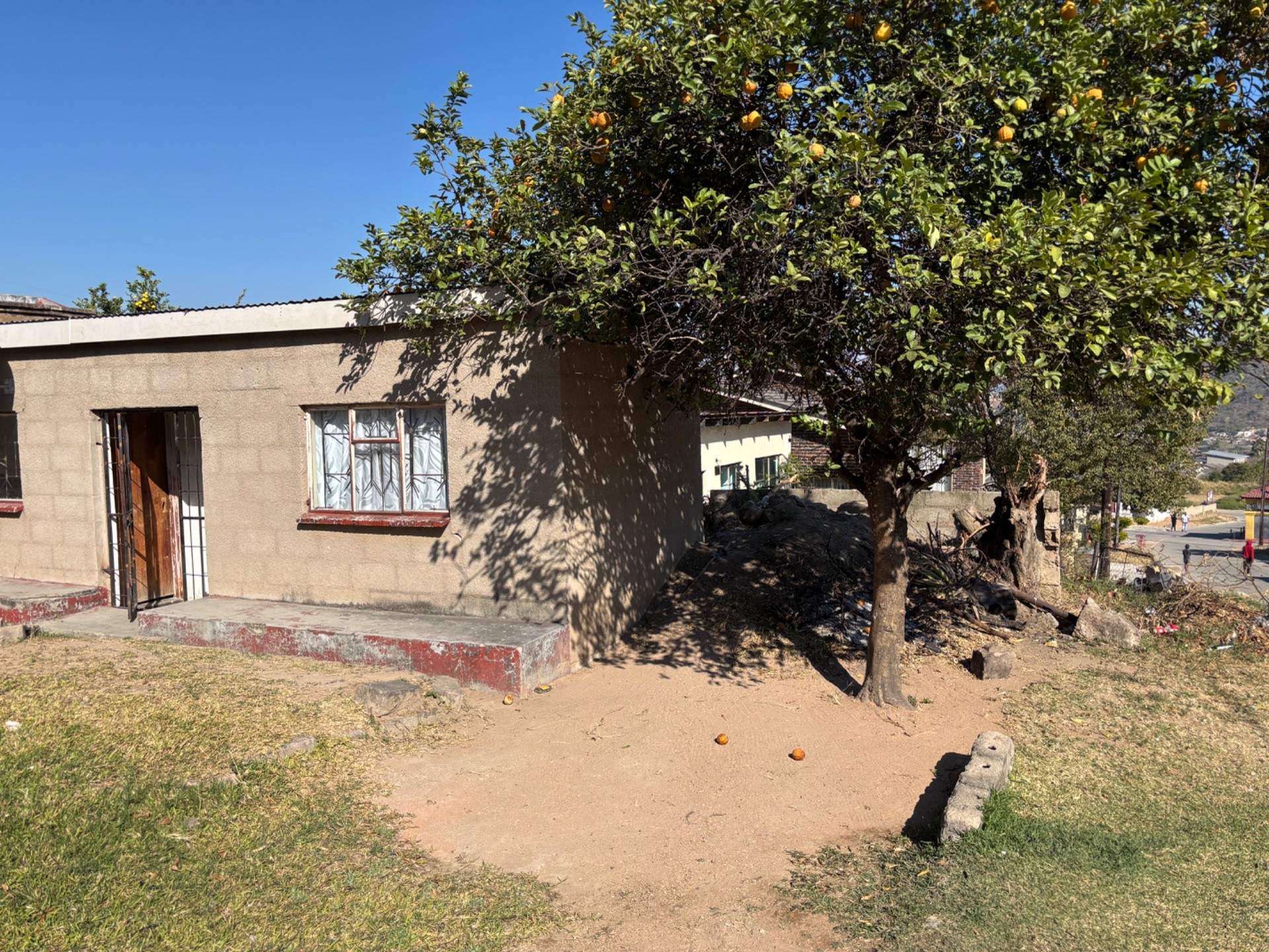 House For Sale in Kanyamazane, Nsikazi