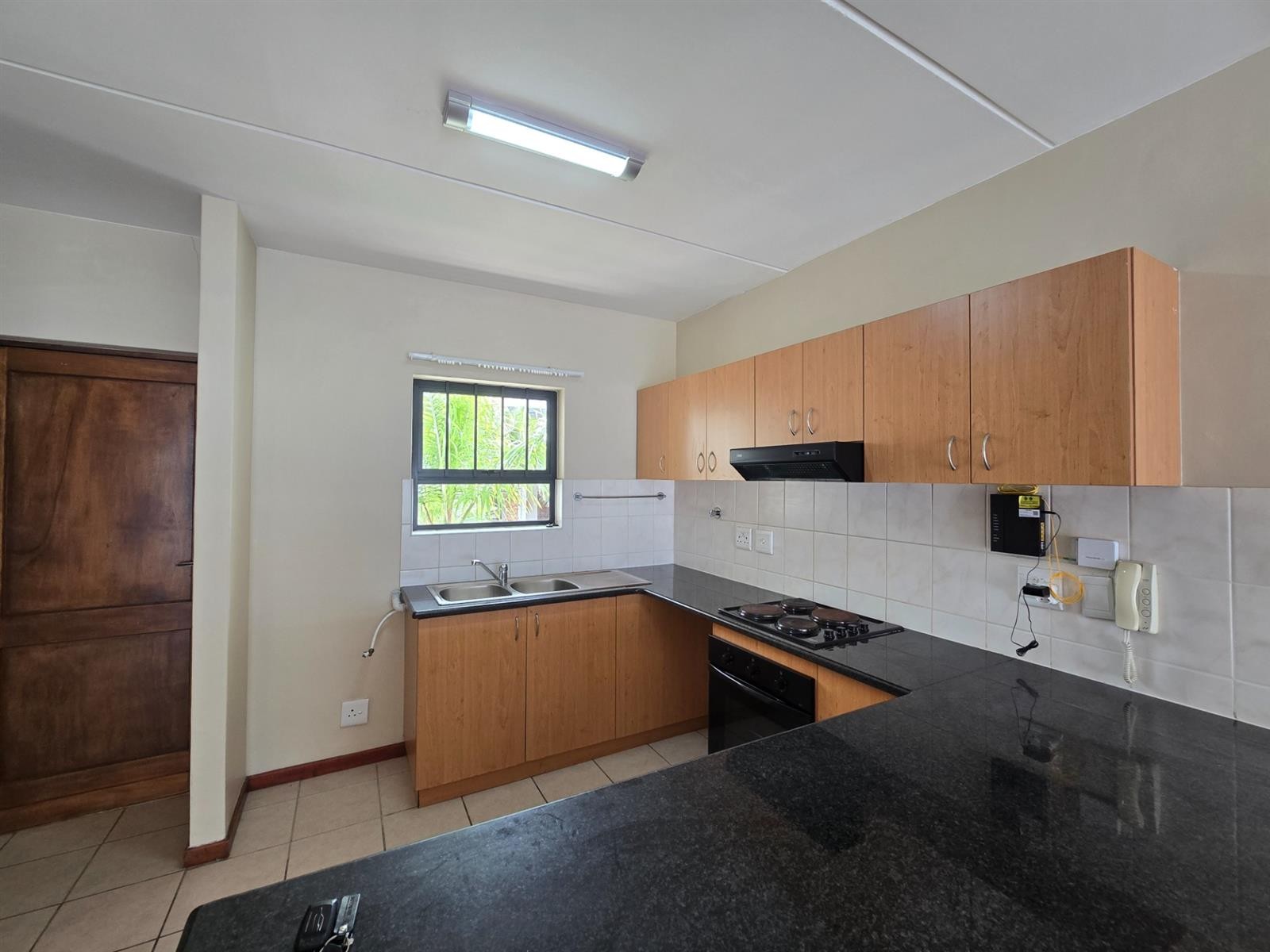 Spacious 2 bed 2 bath in popular estate