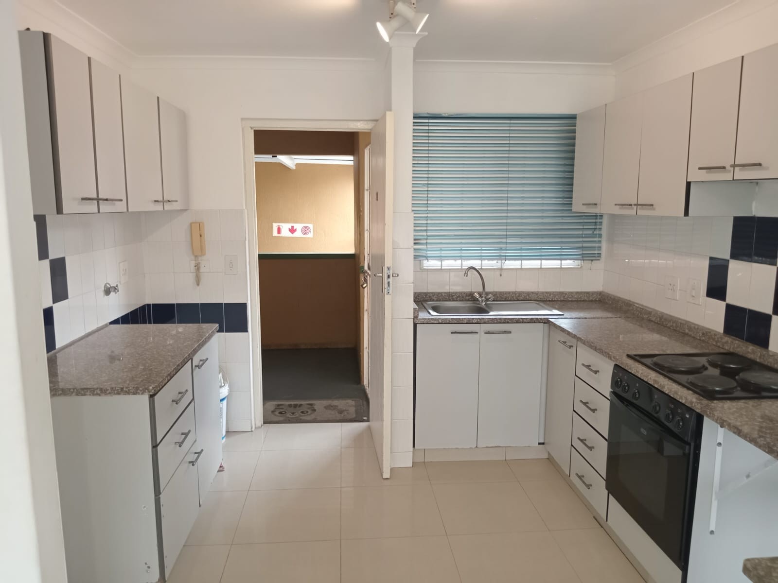 Two Bedroom Apartment To Rent in Westville, KwaZulu Natal